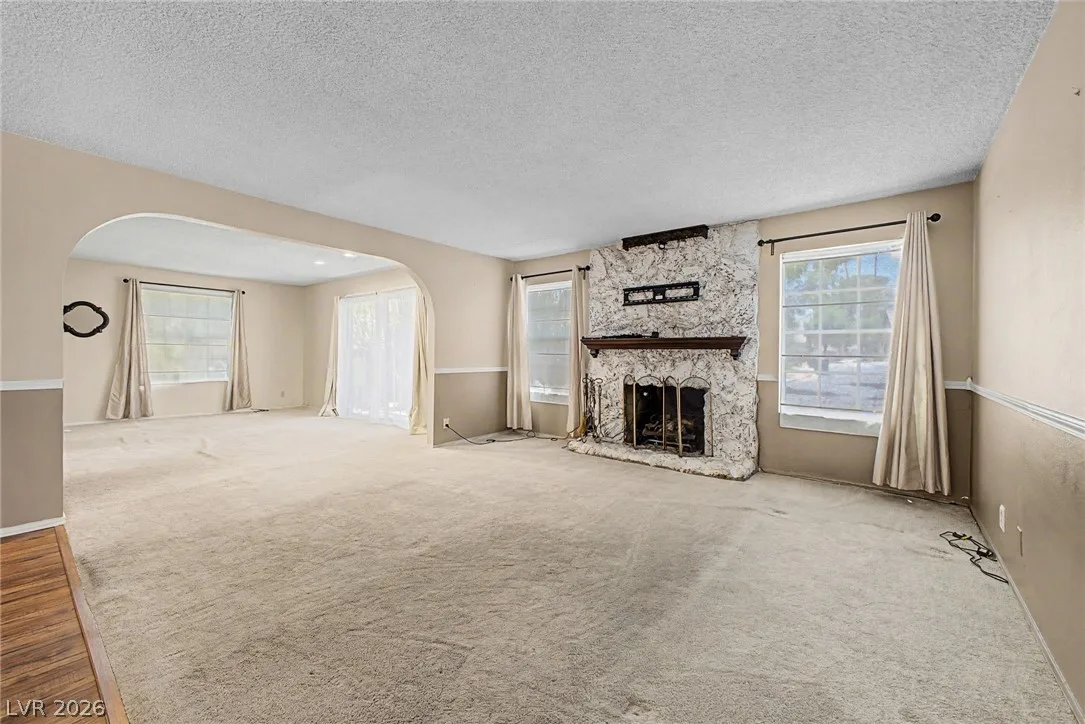 3979 Salisbury Place — photo 5 of 39