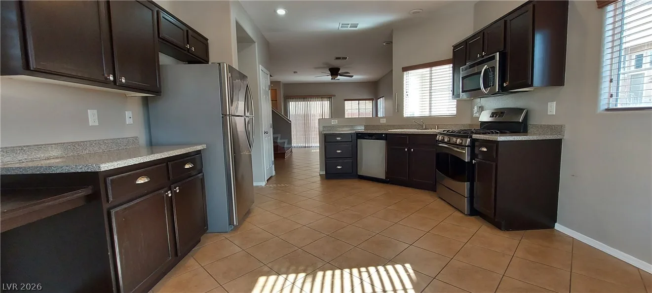 10613 Golden Aspen Court — photo 5