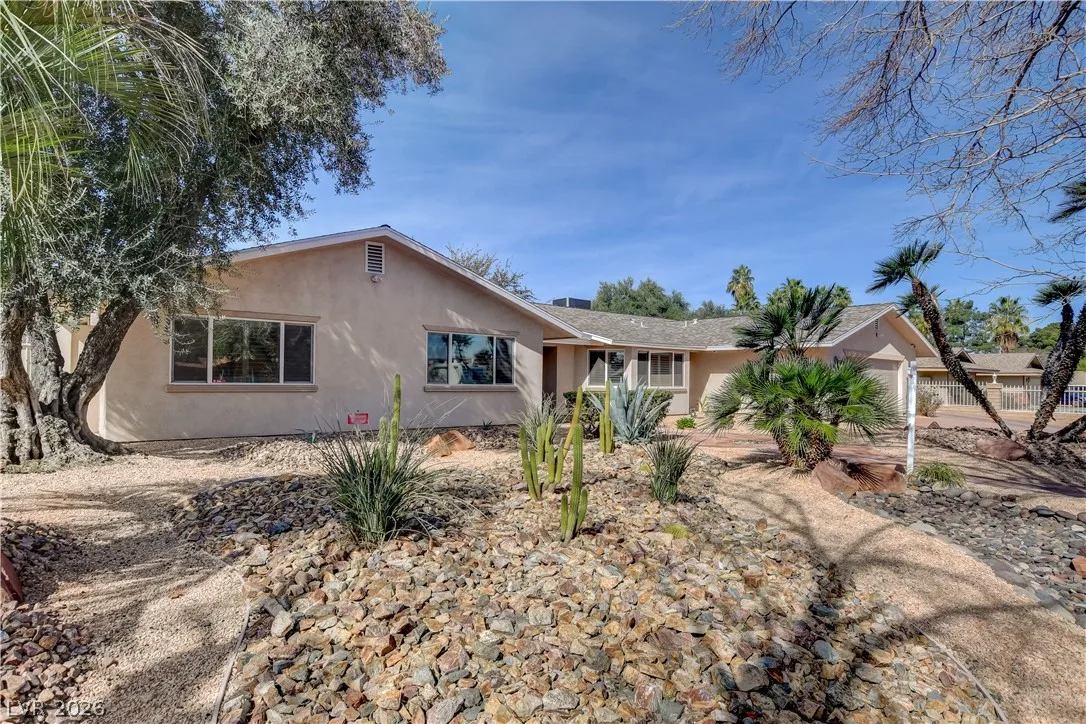 4207 Ridgecrest Drive — photo 3 of 27