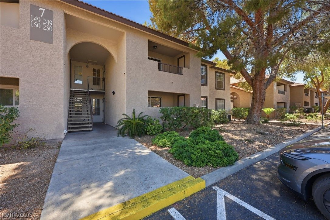 2606 South Durango Drive 250 — photo 2