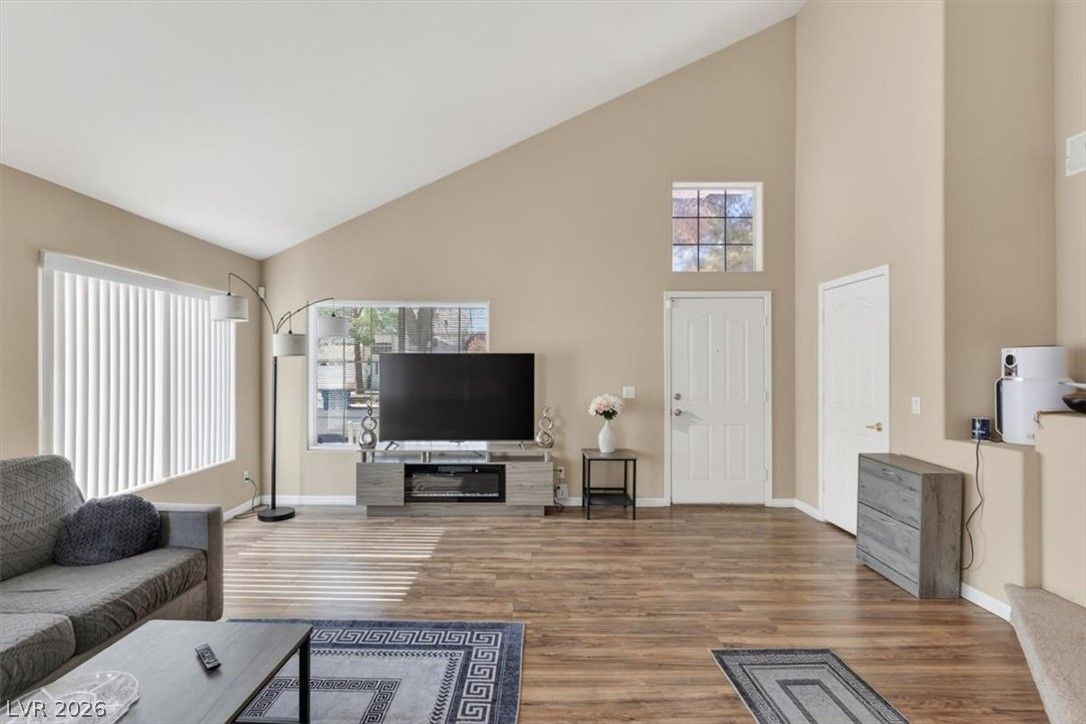 7924 McDowell Drive — photo 5