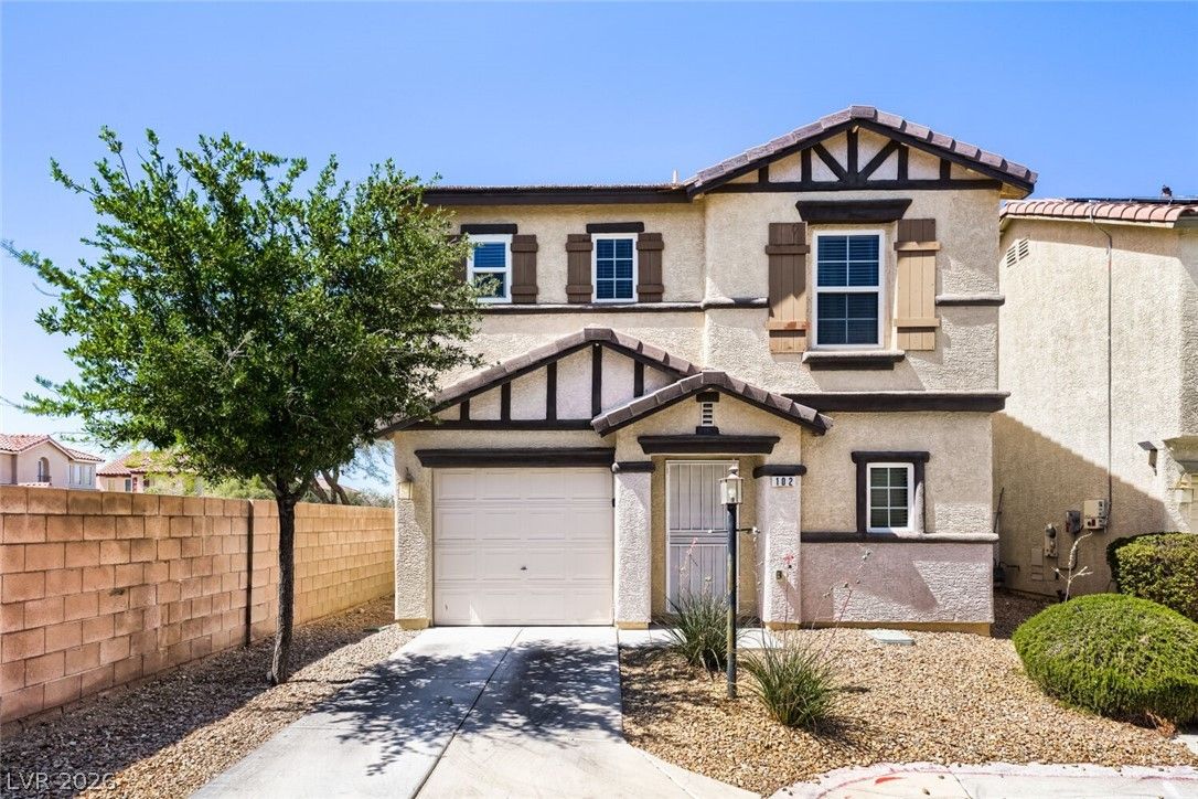 102 Masserta Court — photo 3
