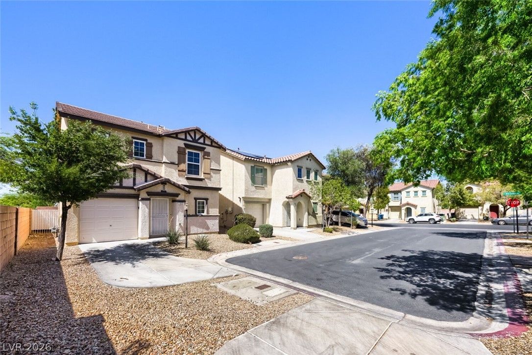 102 Masserta Court — photo 4