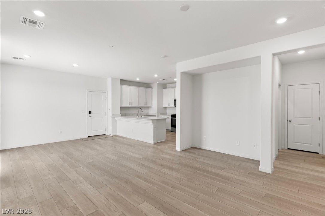 3543 Brittoli Avenue — photo 5