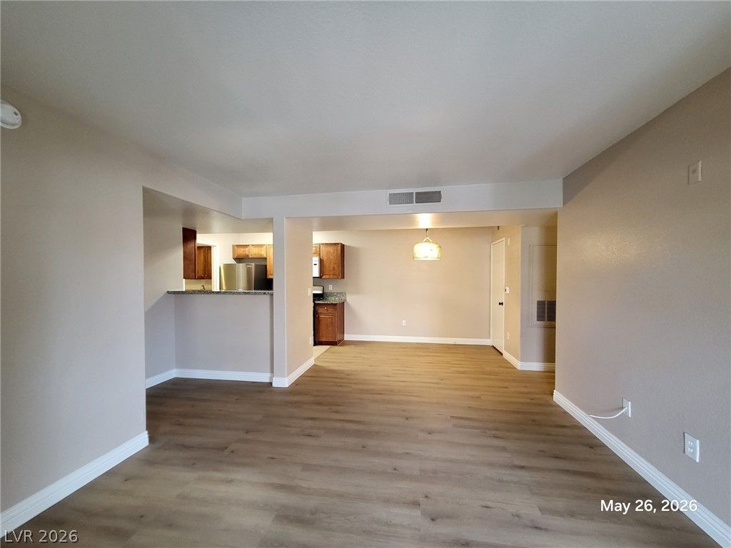 7885 West Flamingo Road 1121 — photo 2 of 26