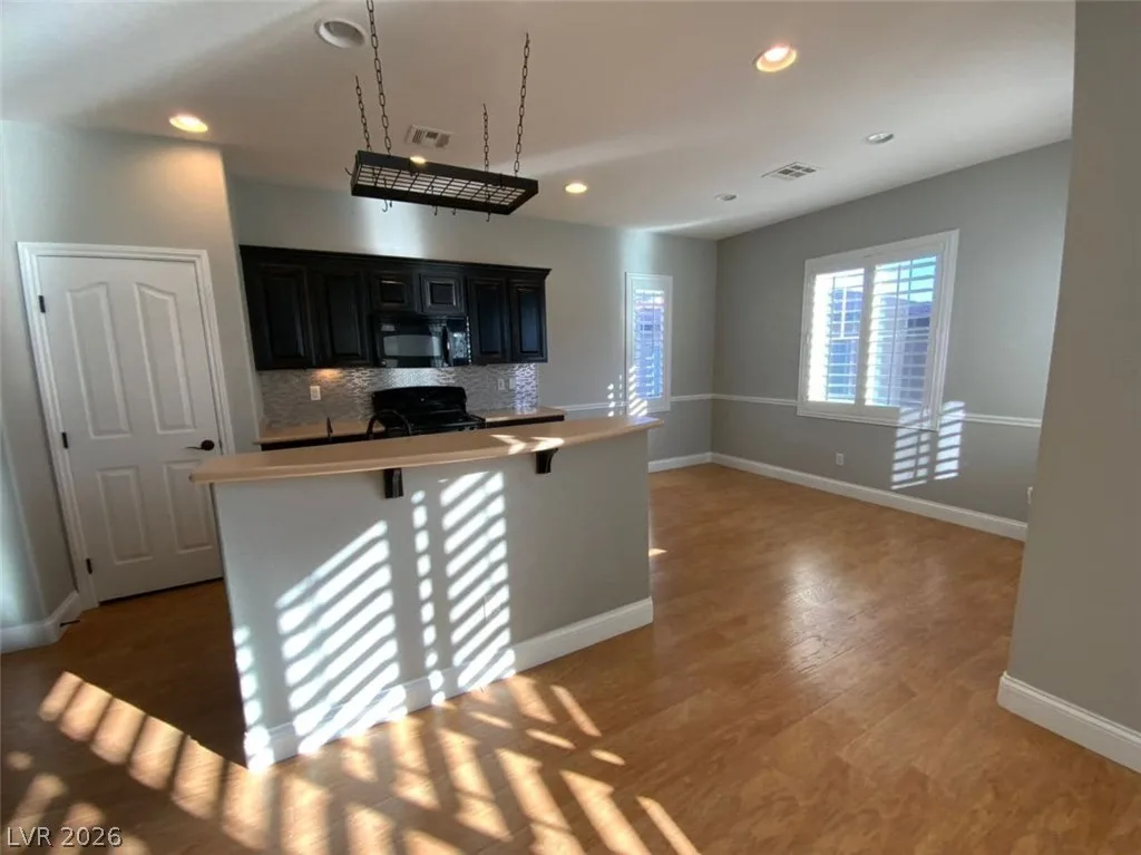 9834 Black Mulberry Street — photo 5