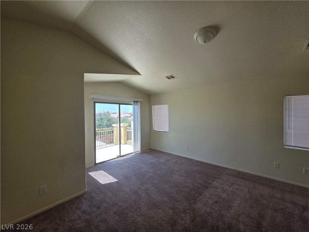 3665 REMINGTON GROVE Avenue . — photo 5