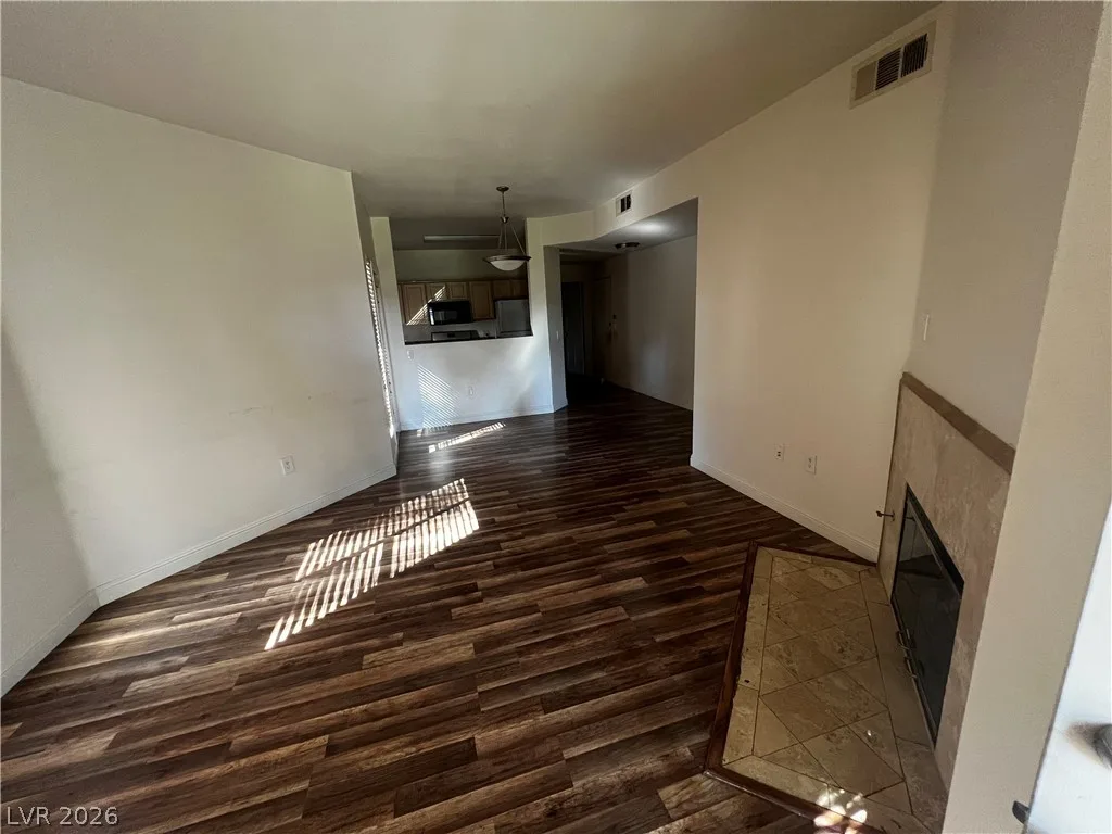 5250 South Rainbow Boulevard 1046 — photo 2