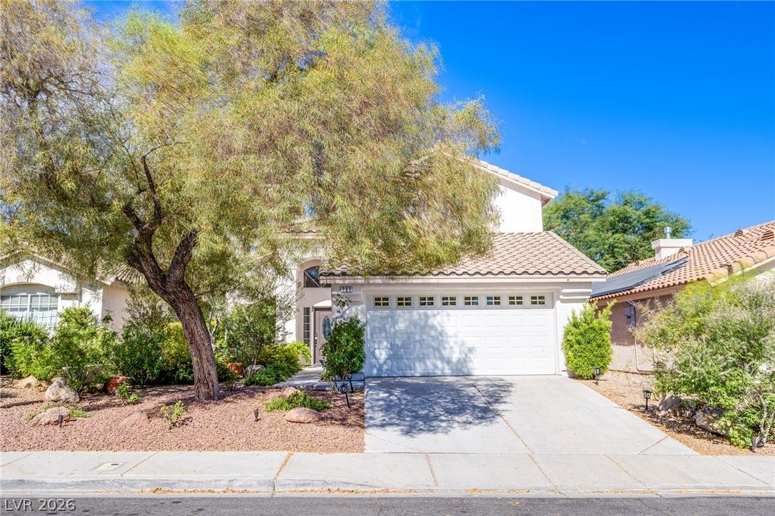 253 Camelback Ridge Avenue — photo 1