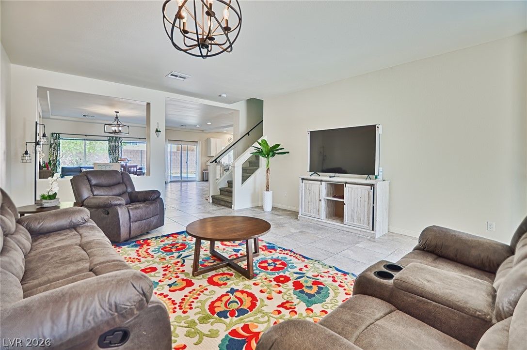 6430 West Camero Avenue — photo 3 of 32