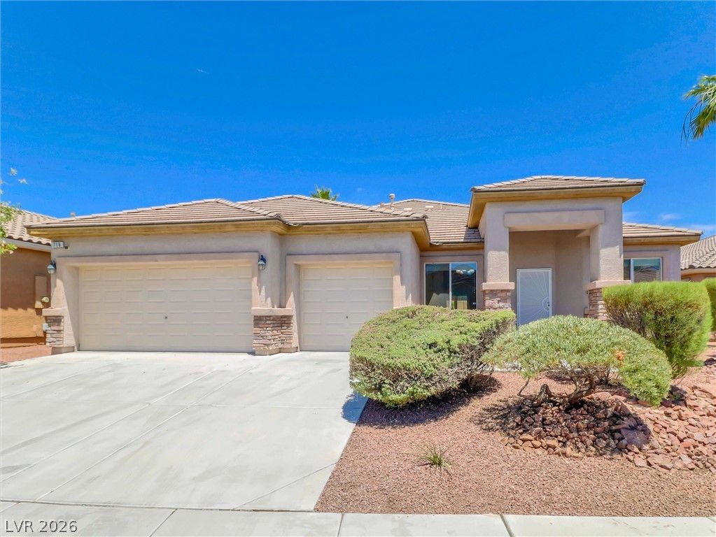 716 Fiesta Del Rey Avenue — photo 2