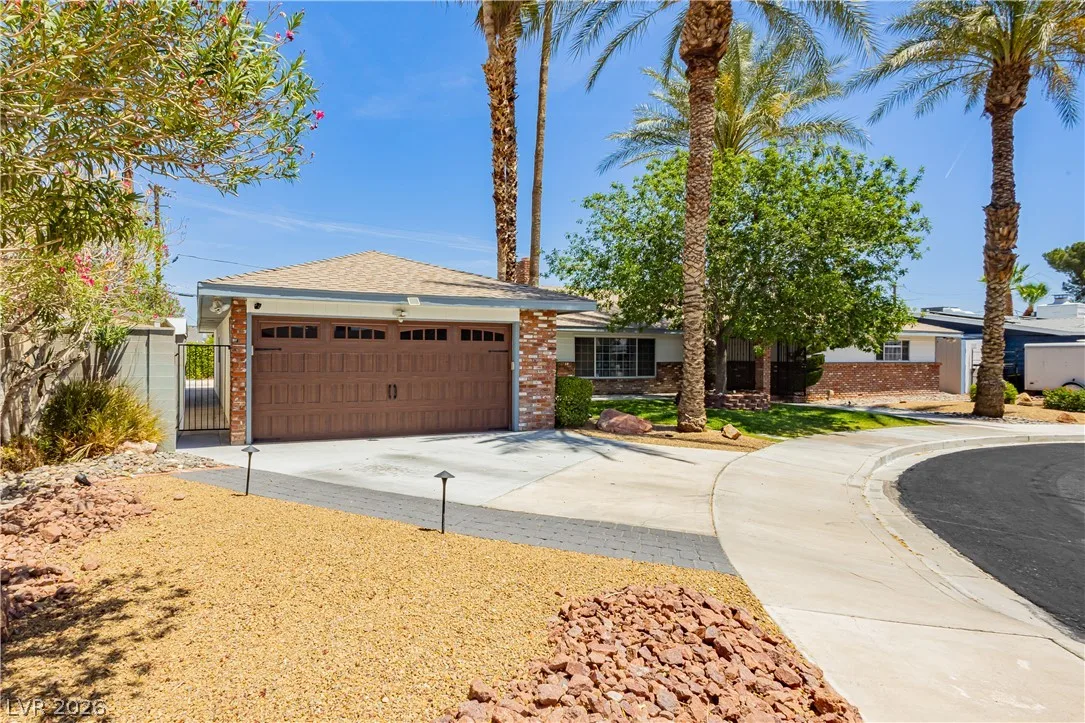 1301 Canosa Avenue — photo 2