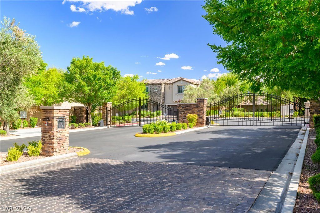 9625 Ponderosa Skye Court — photo 5