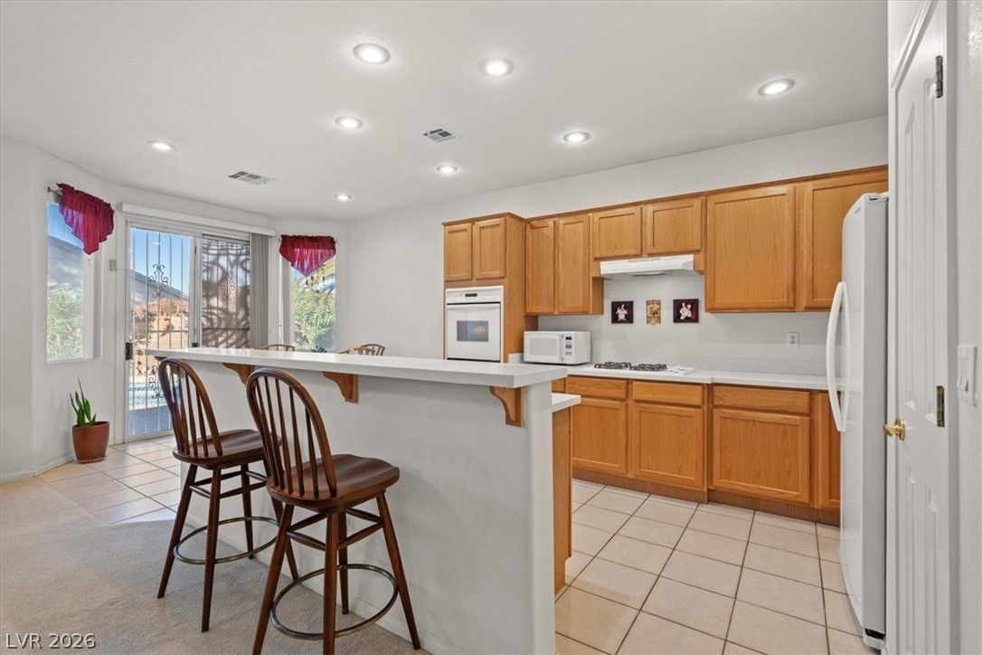 10212 Crystal Cloud Avenue — photo 5