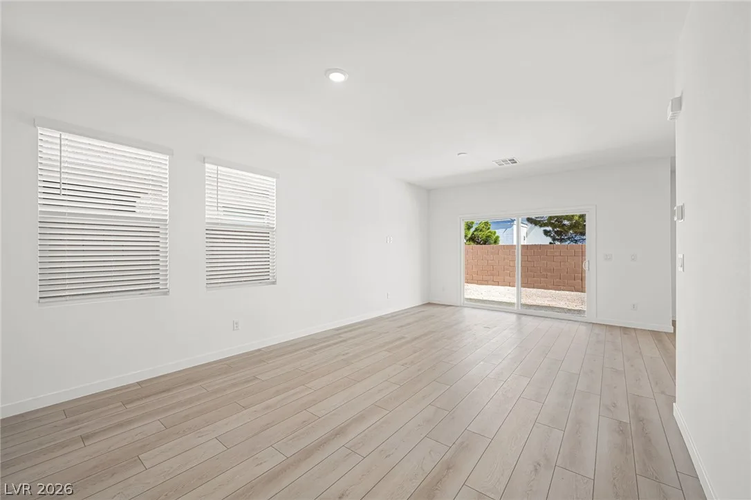 2620 Saunder Avenue — photo 4