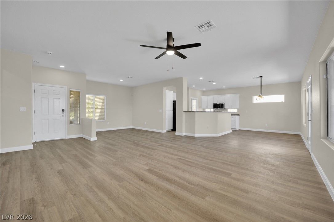 2847 Forest Grove Drive — photo 2 of 39