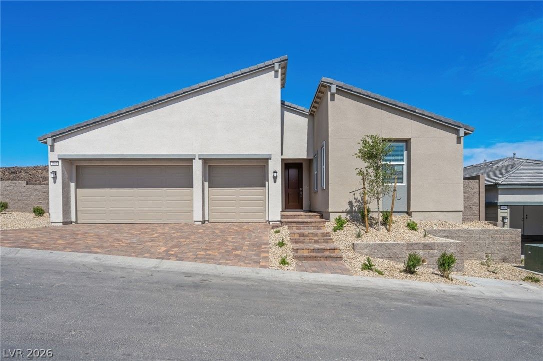 1666 Portofino Falls Place — photo 1 of 25
