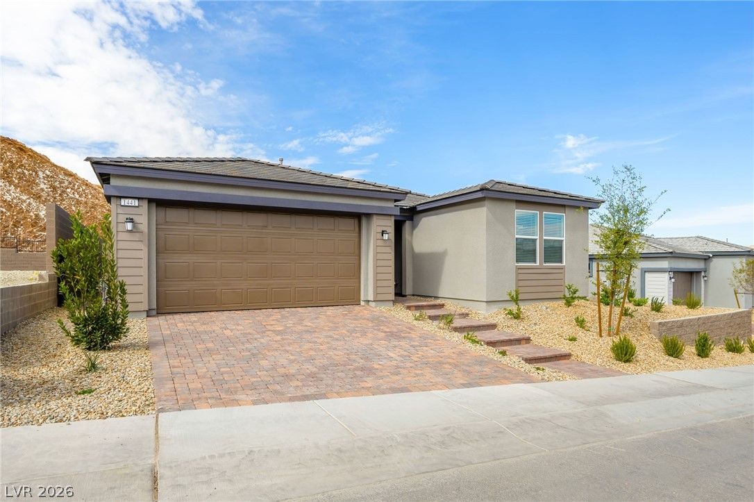 1441 Bianca Falls Drive — photo 2 of 29