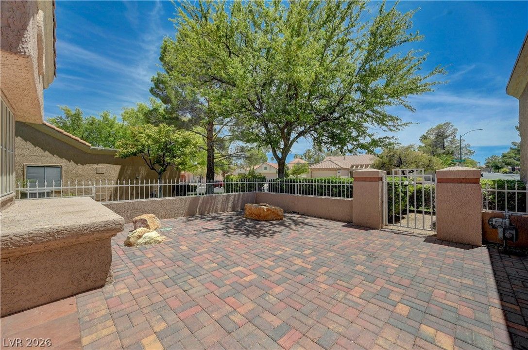 8524 Millsboro Drive — photo 4