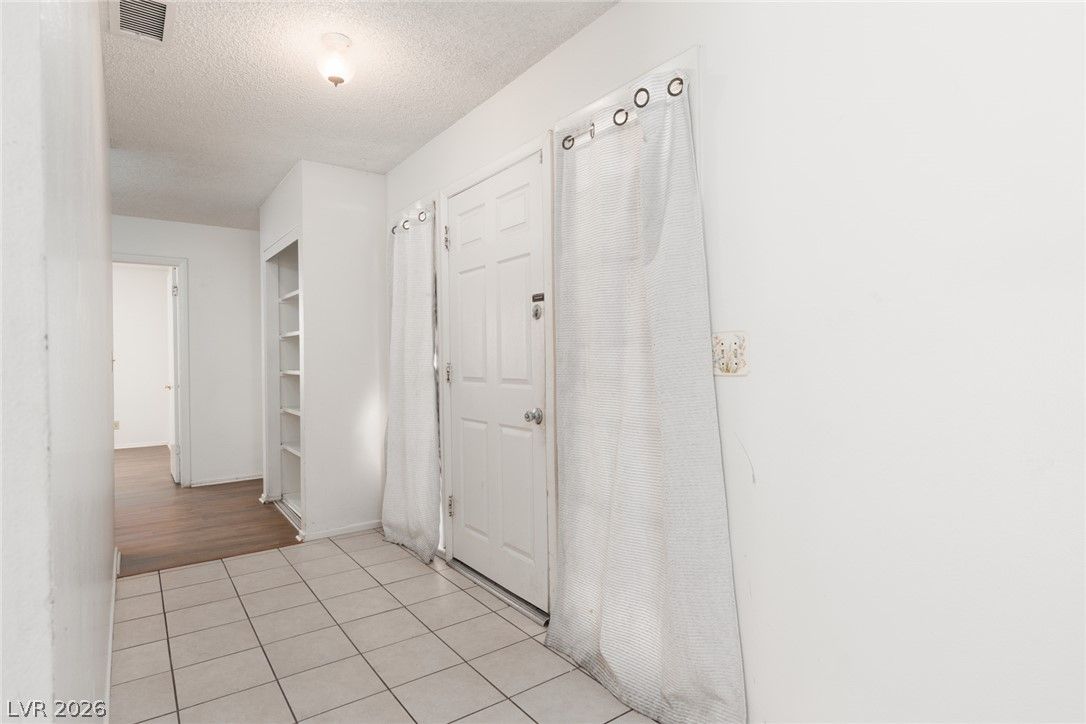 3958 Oakhill Avenue — photo 5