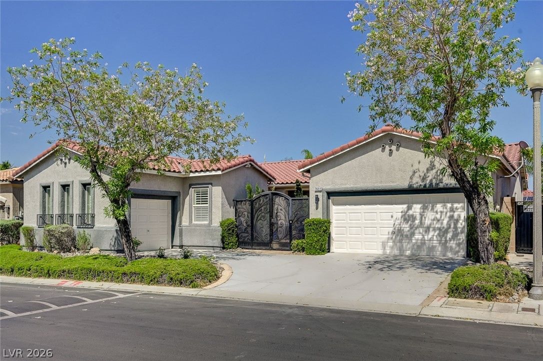 7922 Carson Creek Street — photo 3