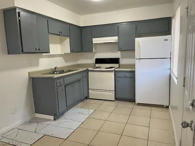 1423 Sombrero Drive 2 — photo 2
