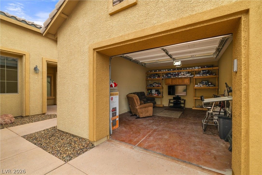 5351 East VOLTERRA Drive — photo 4