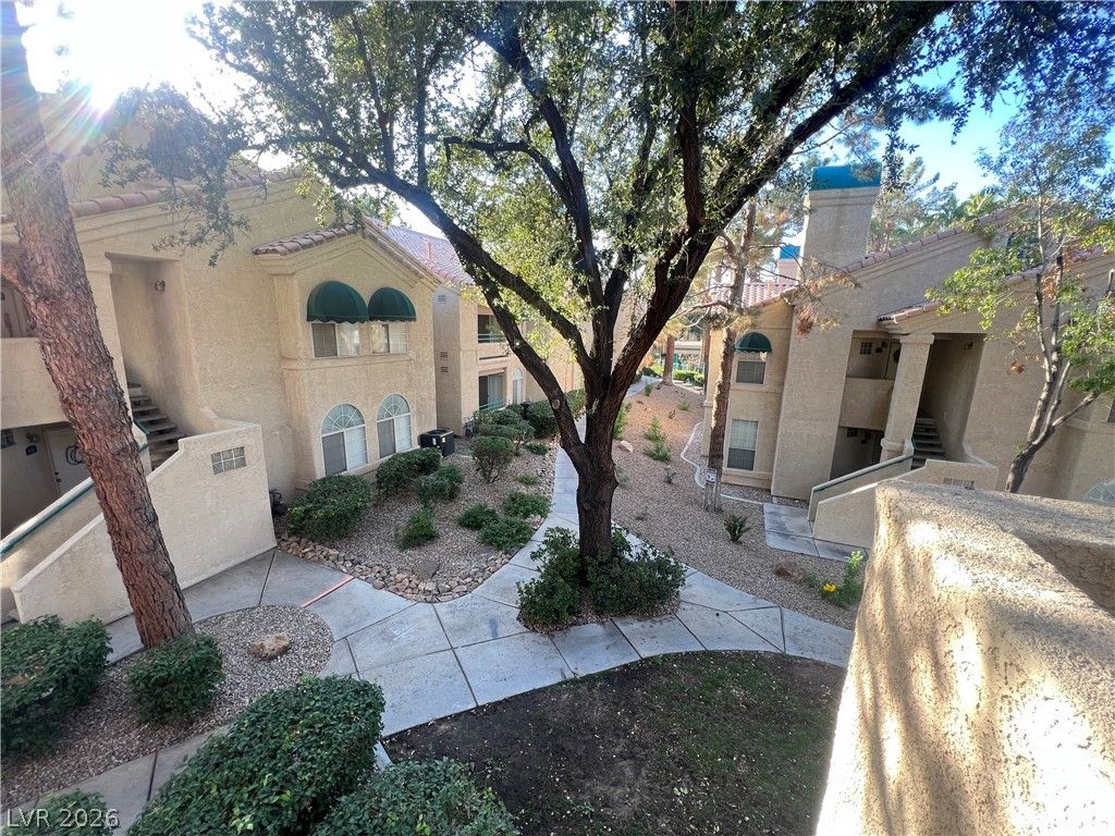 2251 Wigwam Parkway 225 — photo 1