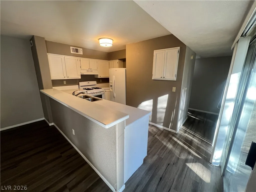 2251 Wigwam Parkway 225 — photo 4