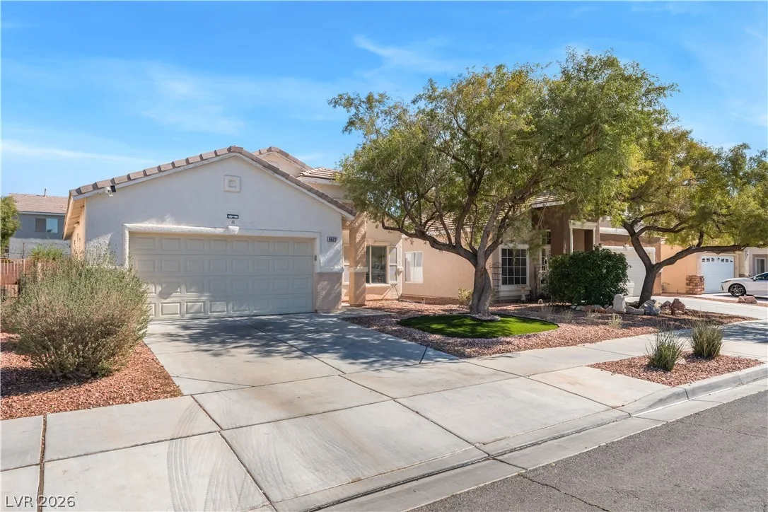 6022 Highland Gardens Drive — photo 2 of 55