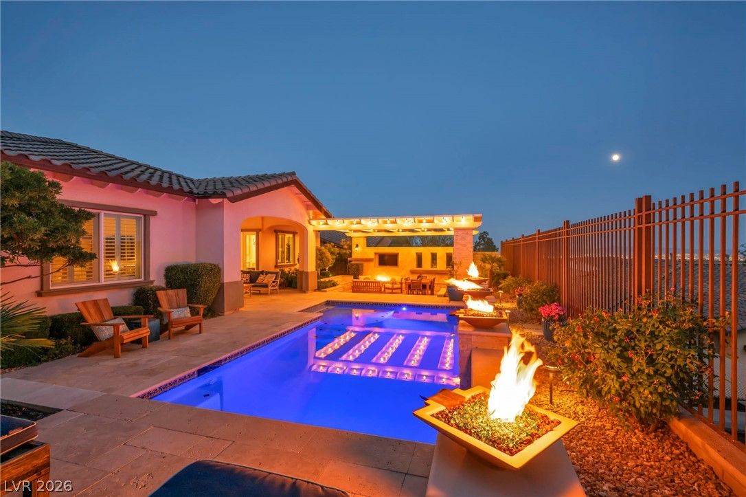 12217 Tempestad Avenue — photo 2