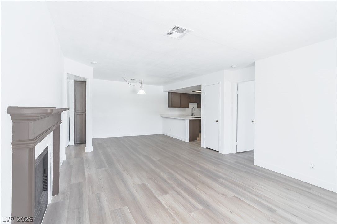 3450 Erva Street 261 — photo 5 of 22