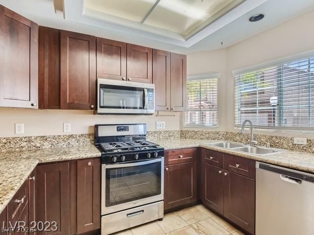 3242 Cheltenham Street — photo 4 of 18