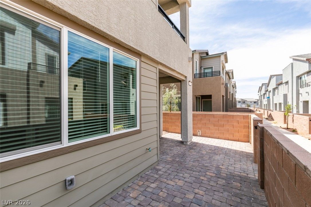 1532 Eliana Crossing Place — photo 3