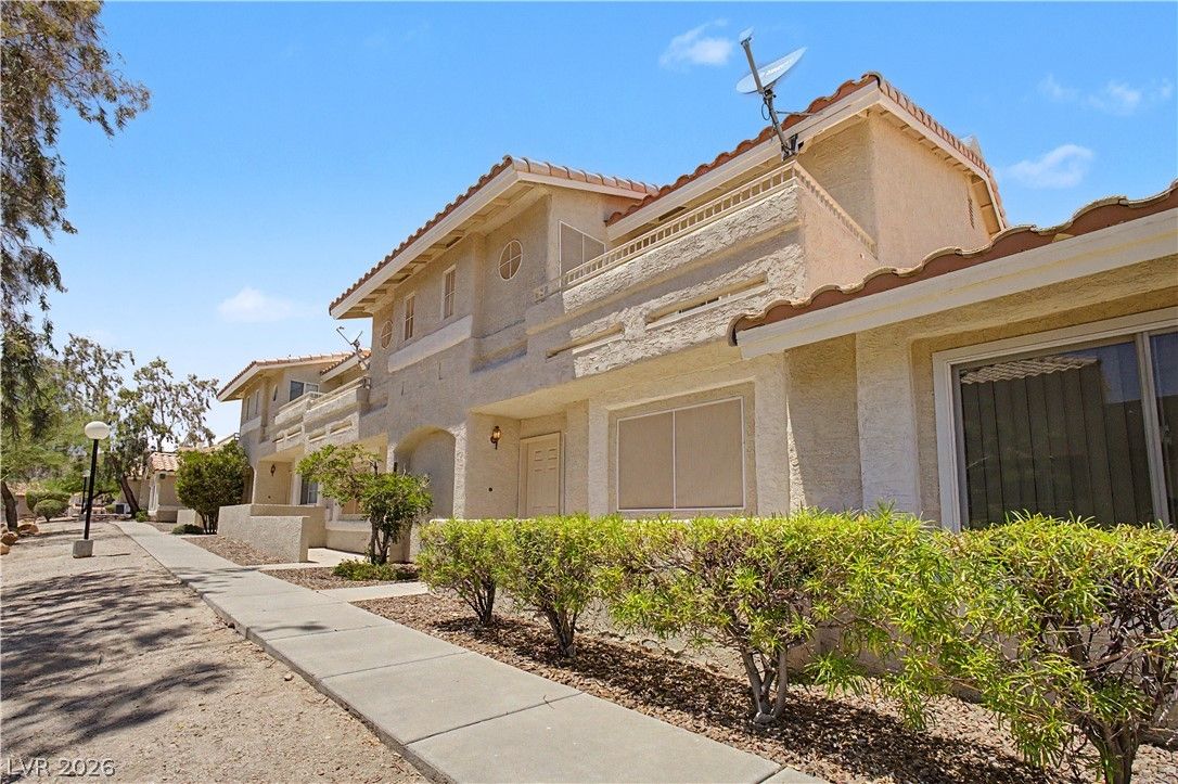 2243 Rugged Mesa Drive — photo 2
