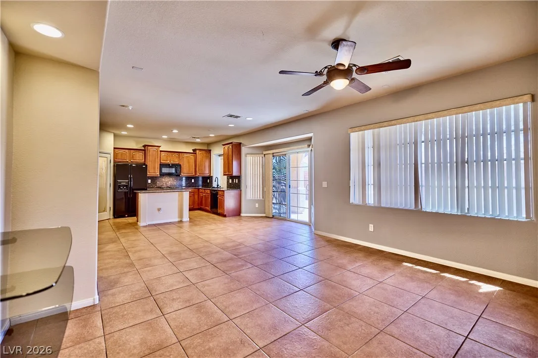 9792 Twin Mill Street — photo 3
