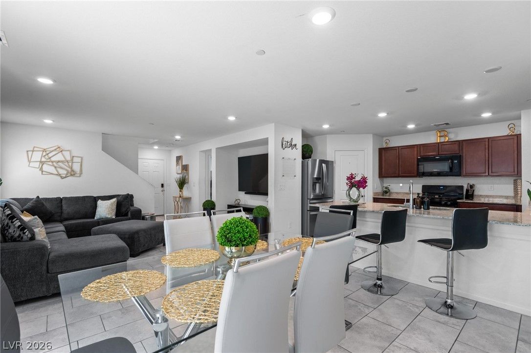 2474 Adige Place — photo 5
