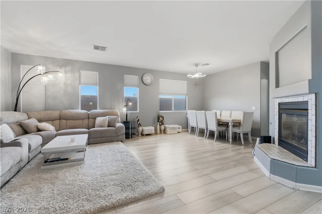 5446 Caprock Canyon Avenue — photo 4