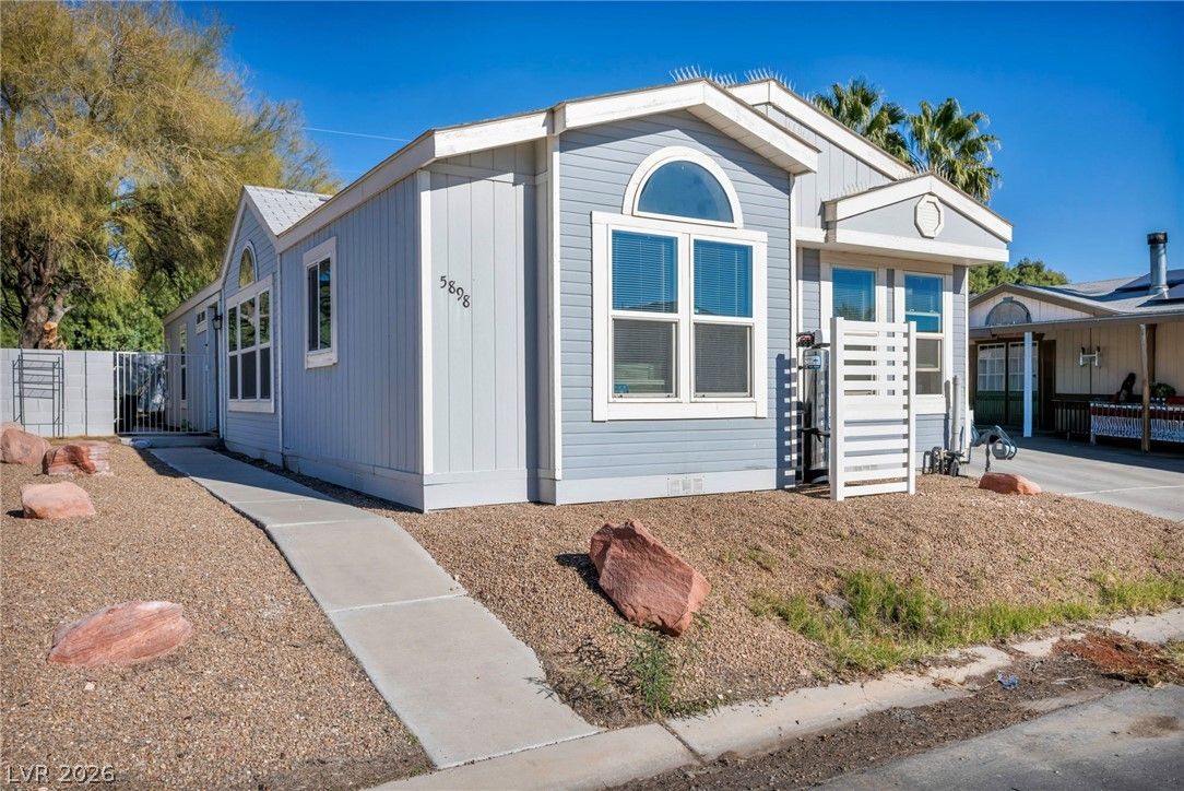 5898 Sassy Rose Drive — photo 3