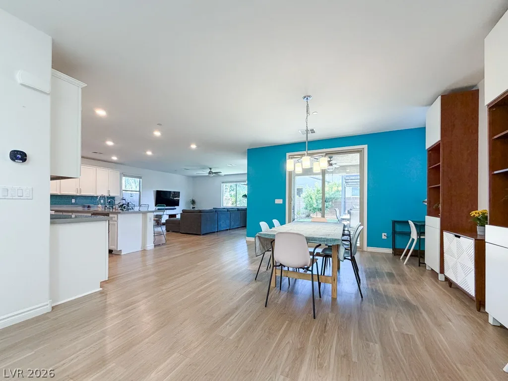3184 Mossfield Avenue — photo 4
