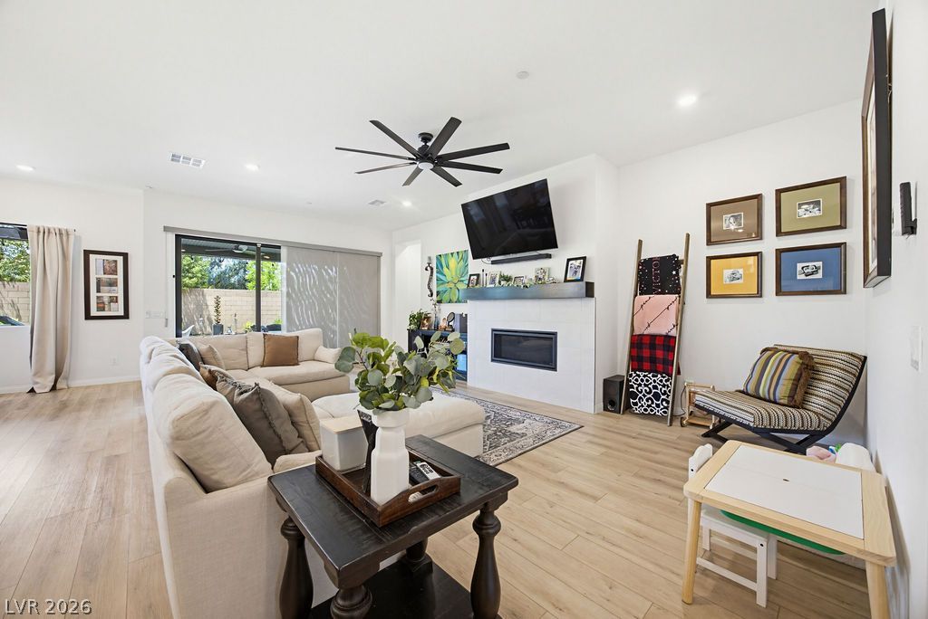 4315 Skylake Court — photo 2