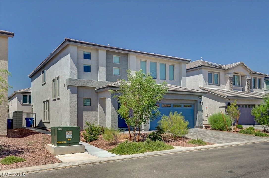 640 Stone Hammer Avenue — photo 2