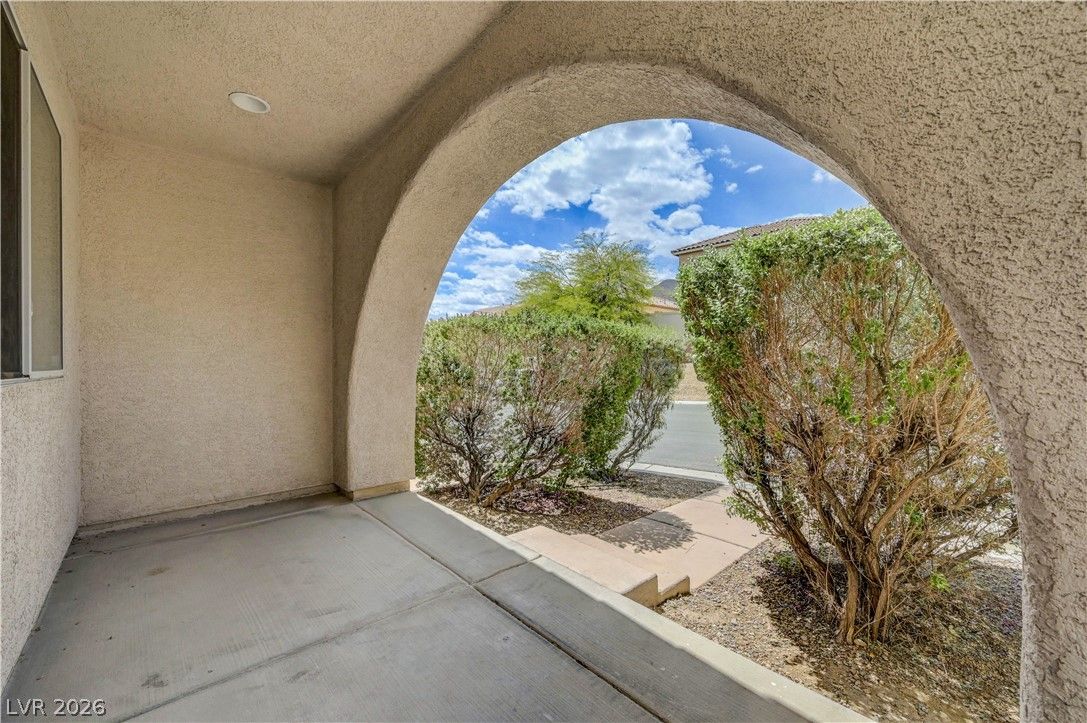 3952 Badgerbrook Street — photo 4