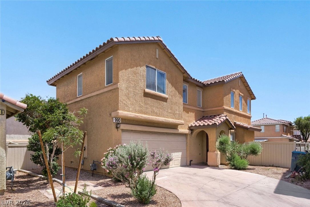 990 Cantabria Heights Avenue — photo 2