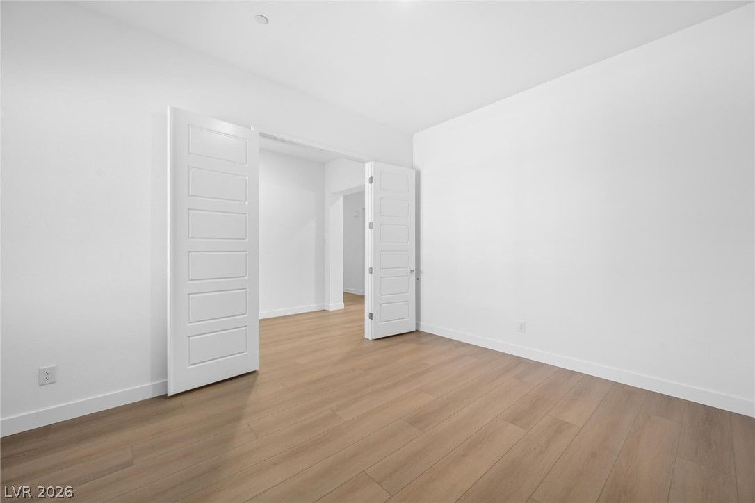 206 Devon Crest Avenue — photo 5
