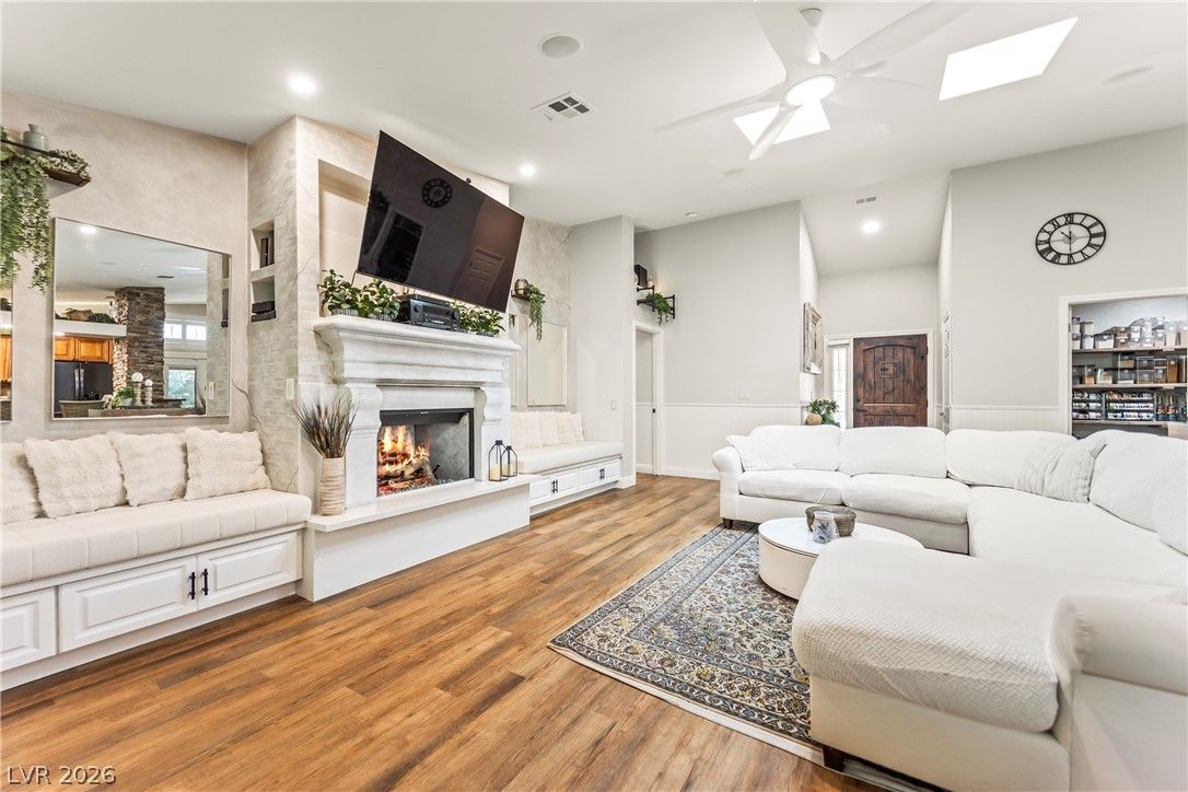 207 South White Cloud Circle — photo 4