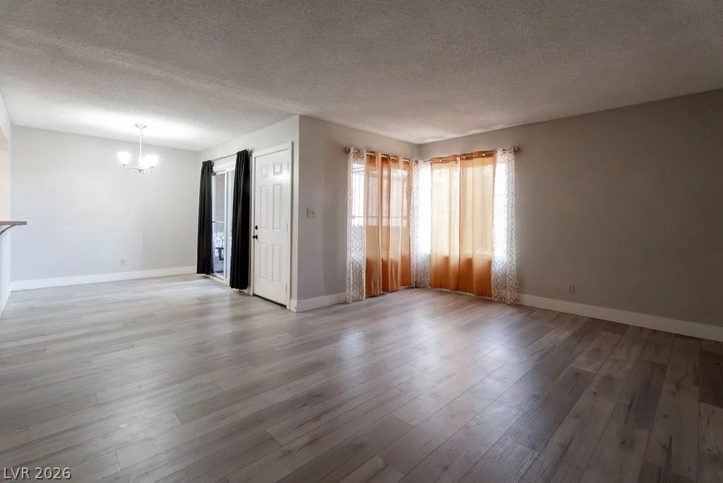 1501 Living Desert Drive D — photo 4