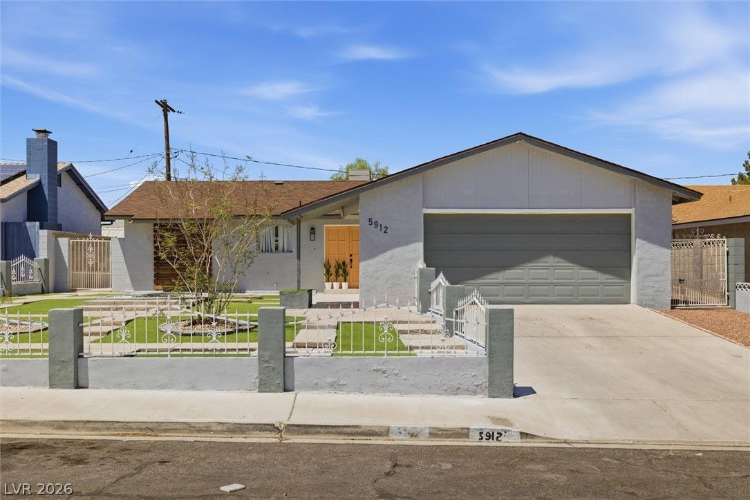 5912 Velma Avenue — photo 3 of 28