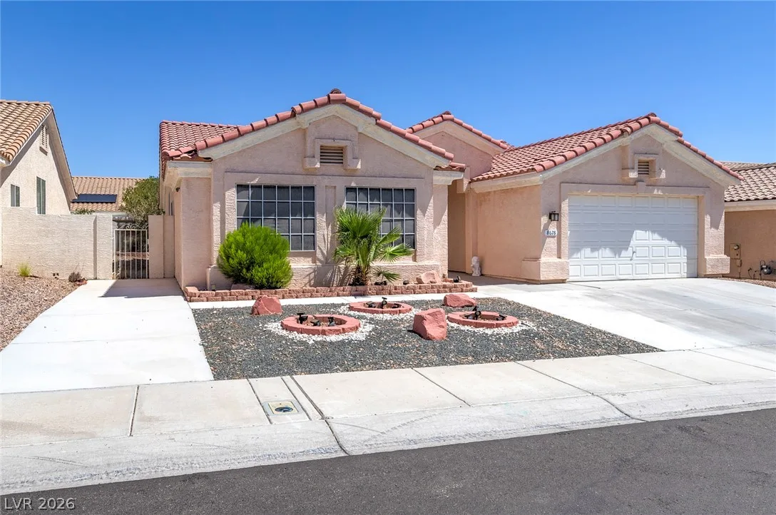 8628 Highland View Avenue — photo 2
