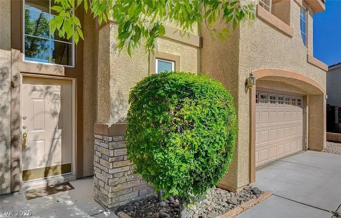 10300 Forum Hills Place — photo 2